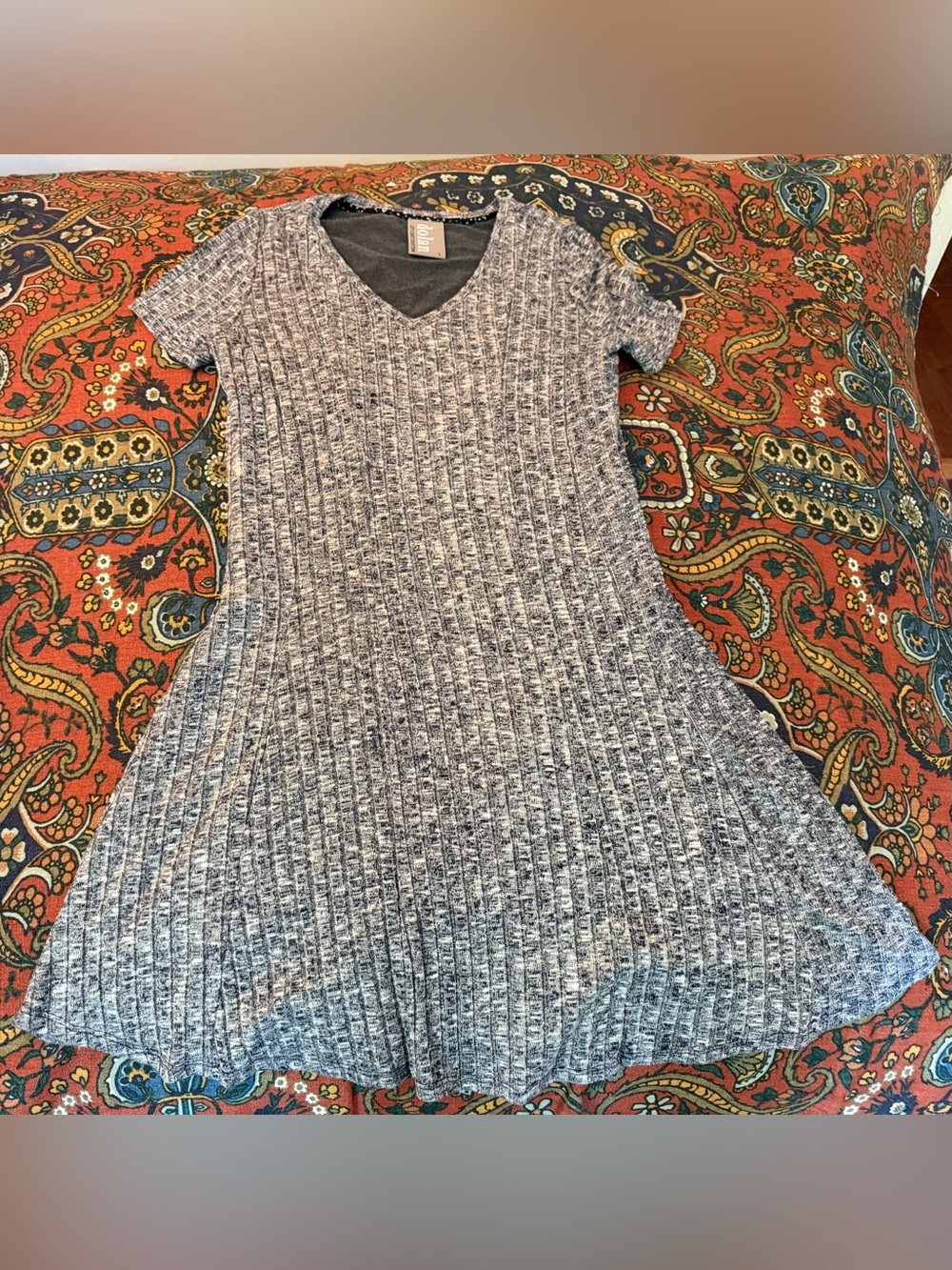 Dolan left Coast Collection  Heather Gray Ribbed V-Neck Mini Dress